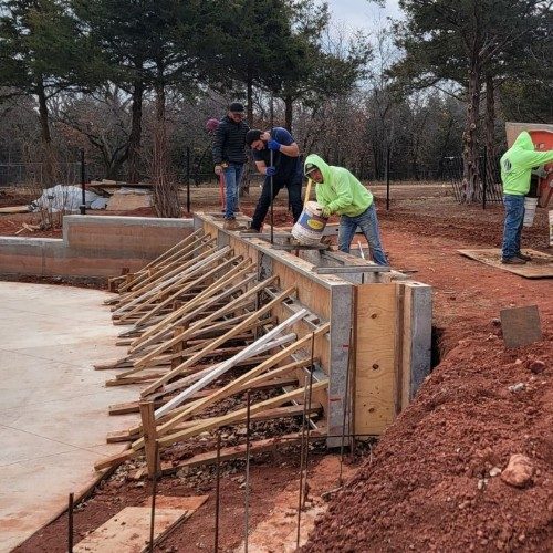 rammed earth retaining wall construction (1)